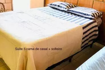 ペンション Aconchego Na Montanha Com Banheira De Imersão E 5 Suítes 7,5km Do Centro águas De Lindóia