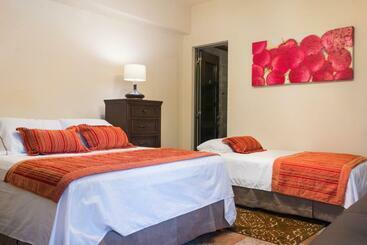 Aparthotel álamos Inn Hotel Con Jacuzzi Y Piscina