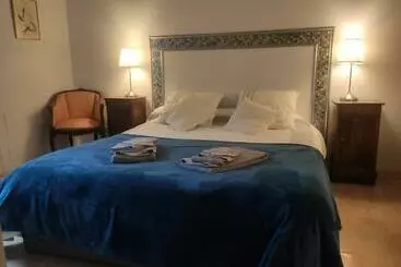 Bed and Breakfast Les Chambres De La Caussade
