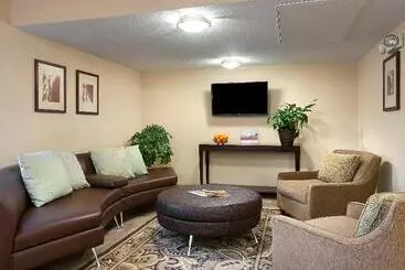 فندق Candlewood Suites Savannah Airport, An Ihg