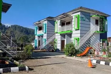 호텔 Maulana Hills Syariah