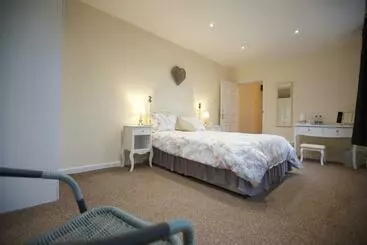 Trelaske Manor B&b