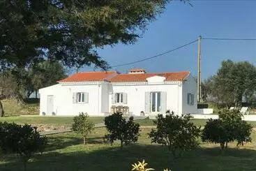 Bed & Breakfast Horta Da Rosa   Adults Only