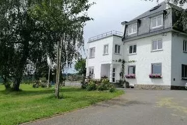 Bed and Breakfast La Roseraie