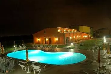 ホテル Agriturismo Aver