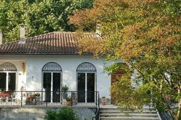 بنسيون La Casanat