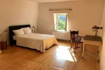 Aamiaismajoitus (B&B) Villa Erbschloe