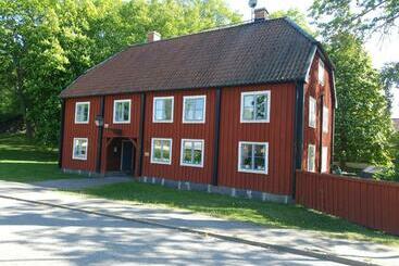 Mangelgårdens B&b