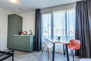 Majatalo Roosjesweg 2 Gastenkamer Met Parkeerplaats En Terras Eg