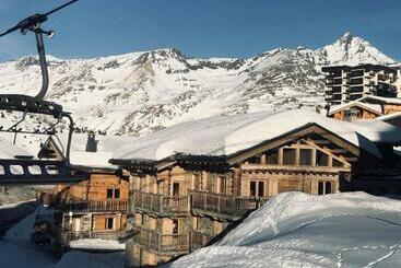 پانسیون Chalet Le Cordava