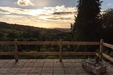 Majatalo Cheltenham View Lodge