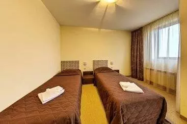 מלון דירות All Seasons Club