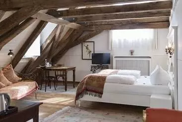 هتل Orphee  Großes Haus