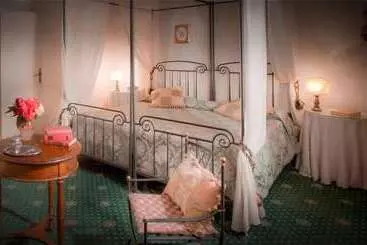 هتل Torre Guelfa Palazzo Acciaiuoli