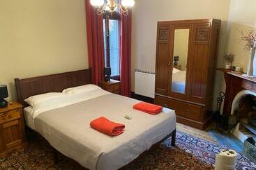 Yass Central Bed & Breakfast