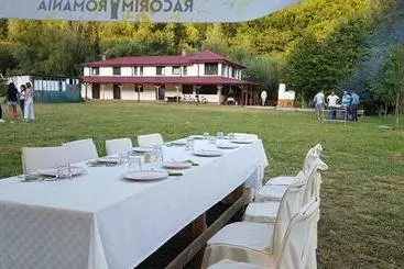 Pensiunea Turistica Valea Mierii