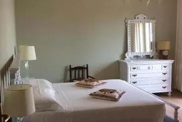 Bed and Breakfast Relais Le Folaghe