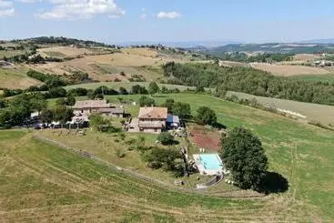 Hotel Cerqueti Agriturismo