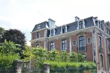 Bed and Breakfast Villa De Noailles