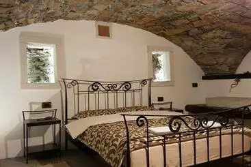 Pension Wine Cellar Room