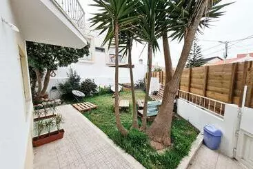 Albergue Cloud To Chill Surfhouse Baleal
