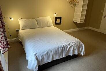 فندق Cadmore Lodge