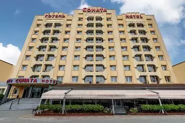 Sonata Hotel & Restaurant готель соната