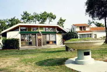 ホテル Residence Sous Les Pins