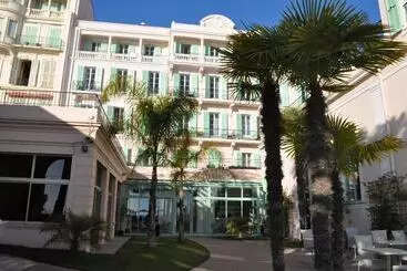 فندق Vacances Bleues Balmoral