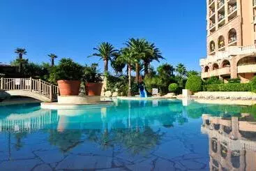 آپارتمان Residhotel Villa Maupassant