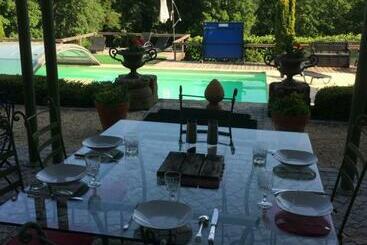 Bed and Breakfast Le Prieuré St Marcel