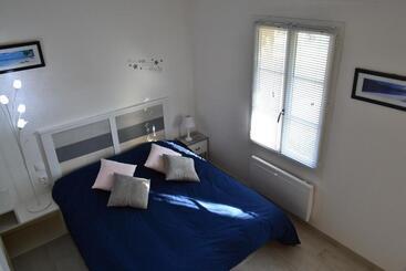 Пансион L Instant Bleu