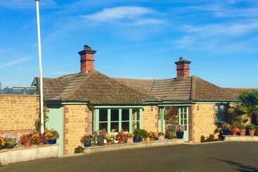 ベッドアンドブレックファースト Heatherbell Cottage Guest Accommodation