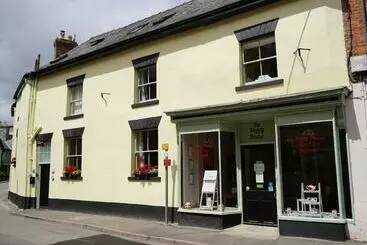 ペンション The Poppy House