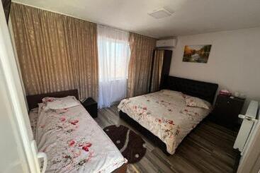 Pensiunea Casa Bianca