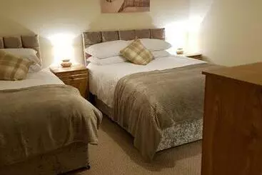 پانسیون Legenderry B&b