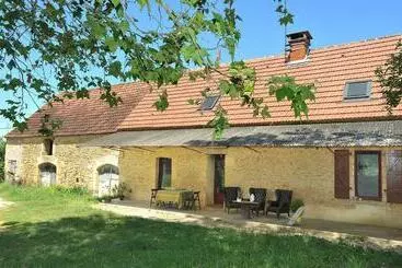 ベッドアンドブレックファースト Chambres D Hôtes Gourdon