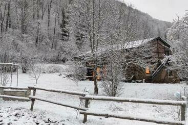 민박 Couettes Et Picotin