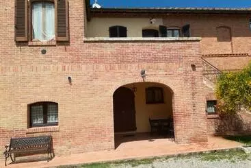 Hotel Agriturismo Piandimaggio