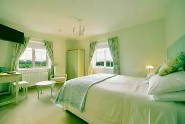 Oakfield B&b
