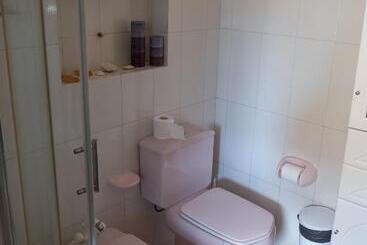 بنسيون Telesico Residencia