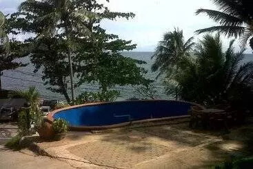 Naiharn On The Rock Resort Phuket