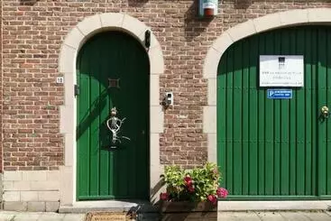 Bed & Breakfast Guesthouse La Maison De Fille