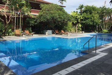 בית מלון כפרי Bumi Ayu Bungalow Sanur