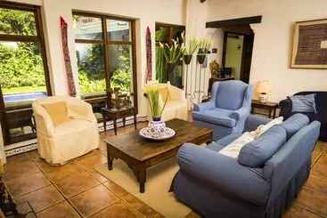 Casa Encantada By Porta Hotels