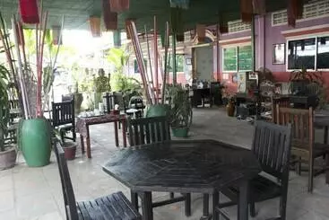 Hotel Palm Garden Lodge