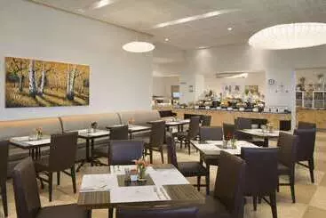 Ramada Hotel & Suites By Wyndham Netanya
