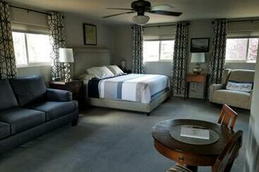 Aamiaismajoitus (B&B) Ronnie S Resort