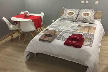 פנסיון Grande Chambre Climatisée Chez Xavier