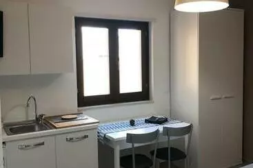 B&b Luxury Apartments